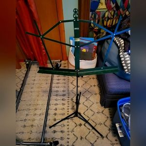 4ft Adjustable metal music stand ProTec International